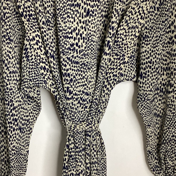 Vintage Tie-Neck Long Sleeve Midi Dress in Cream and Navy Spot 4P - Picture 11 of 15